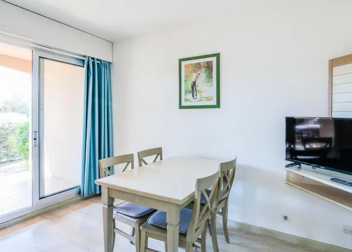 Апартаменти Saint-raphael Valescure - Maeva - 4 Personnes - Selection Mae-4651